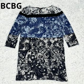 ビーシービージーマックスアズリア(BCBGMAXAZRIA)のBCBG マックスアズリア　花柄　ワンピース　ドッキング　花　七分丈(ひざ丈ワンピース)