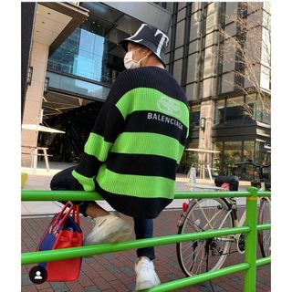 BALENCIAGA(ボーダー ・ ニット/セーター)のフリマアイテム一覧 BALENCIAGA(ボーダー ・ ニット/セーター)のフリマアイテム一覧