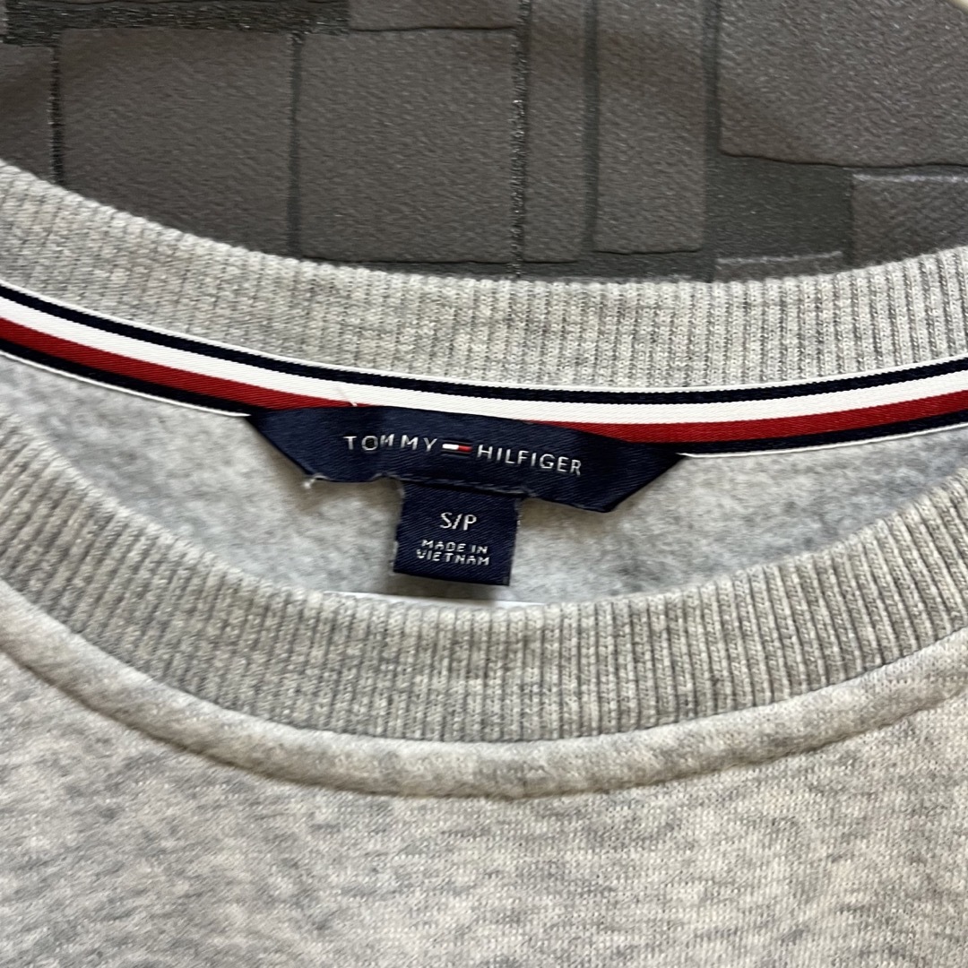 TOMMY HILFIGER(トミーヒルフィガー)のTOMMY HILFIGER トレーナー レディースのトップス(トレーナー/スウェット)の商品写真