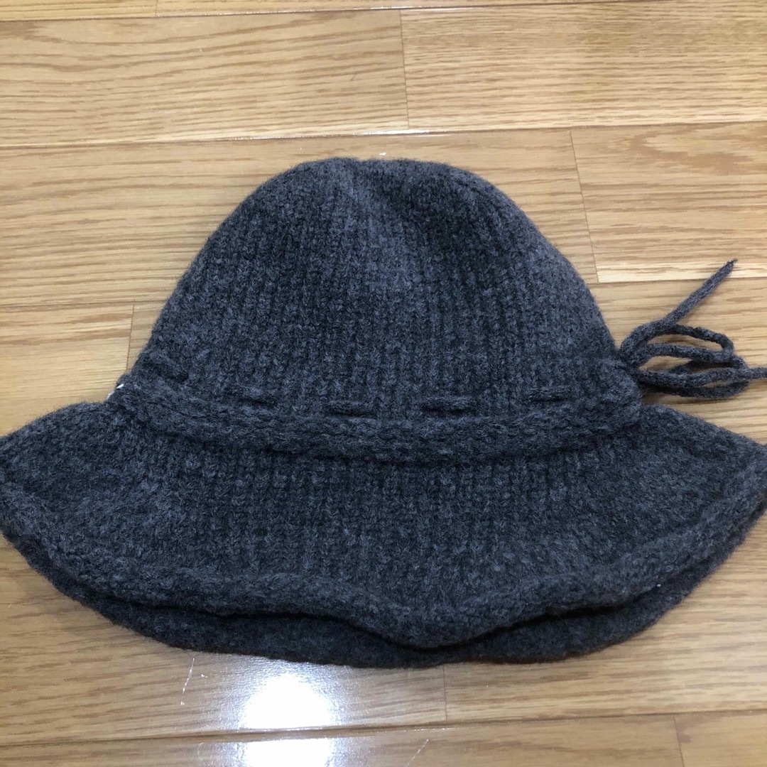 LACOSTE(ラコステ)のラコステ　ニット帽 レディースの帽子(ニット帽/ビーニー)の商品写真