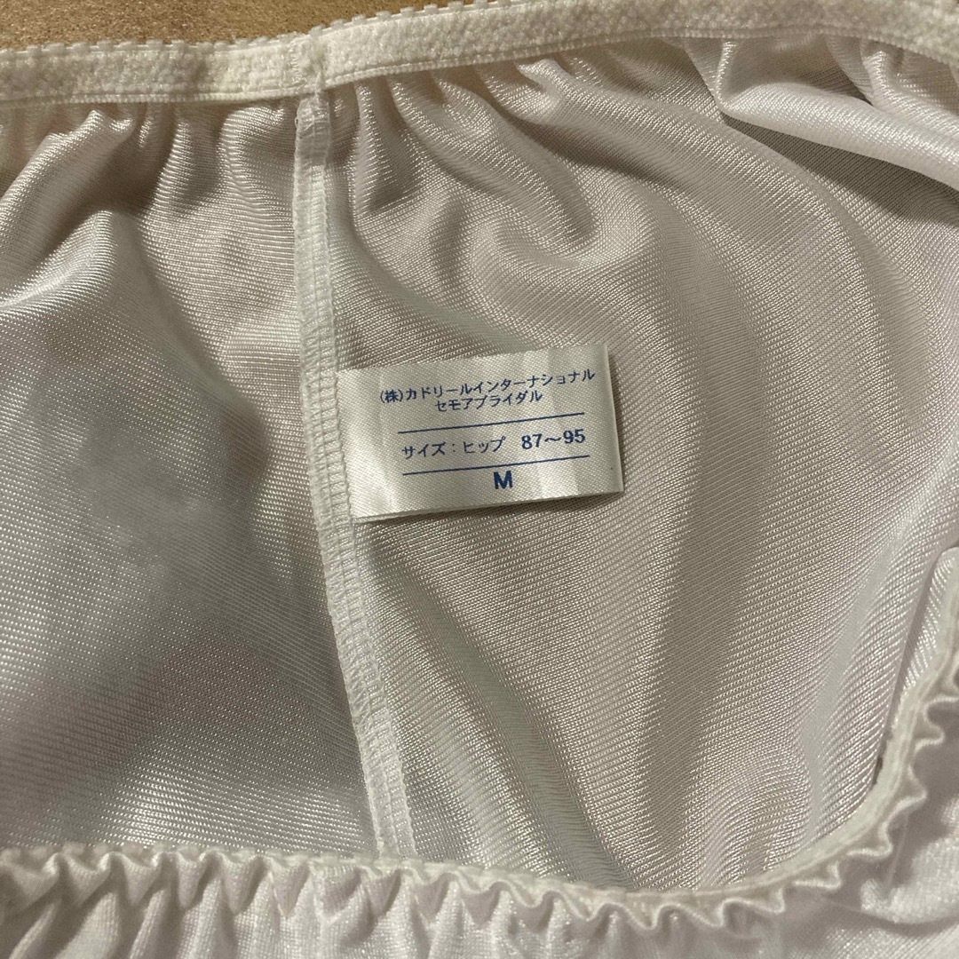 セモア ブライダルインナー フレアパンツ Mサイズ レディースのフォーマル/ドレス(ウェディングドレス)の商品写真