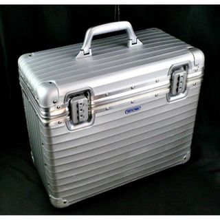 リモワ(RIMOWA)のリモワ 965.031『トパーズ』パイロット・ケース 38L XL コンビロック(旅行用品)