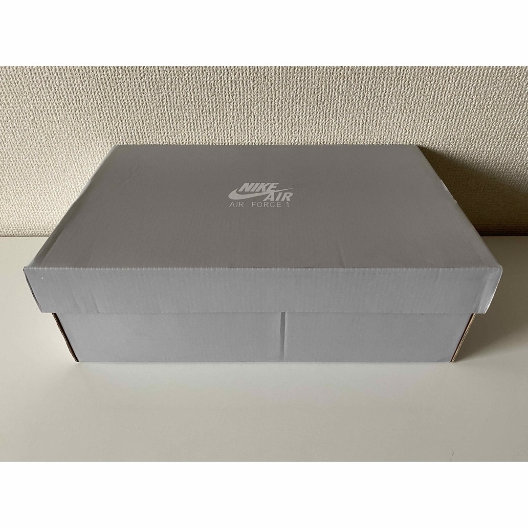 NIKE(ナイキ)のナイキ ウィメンズ エアフォース1 ロー 07 "ホワイト/ブラック" 25cm レディースの靴/シューズ(スニーカー)の商品写真