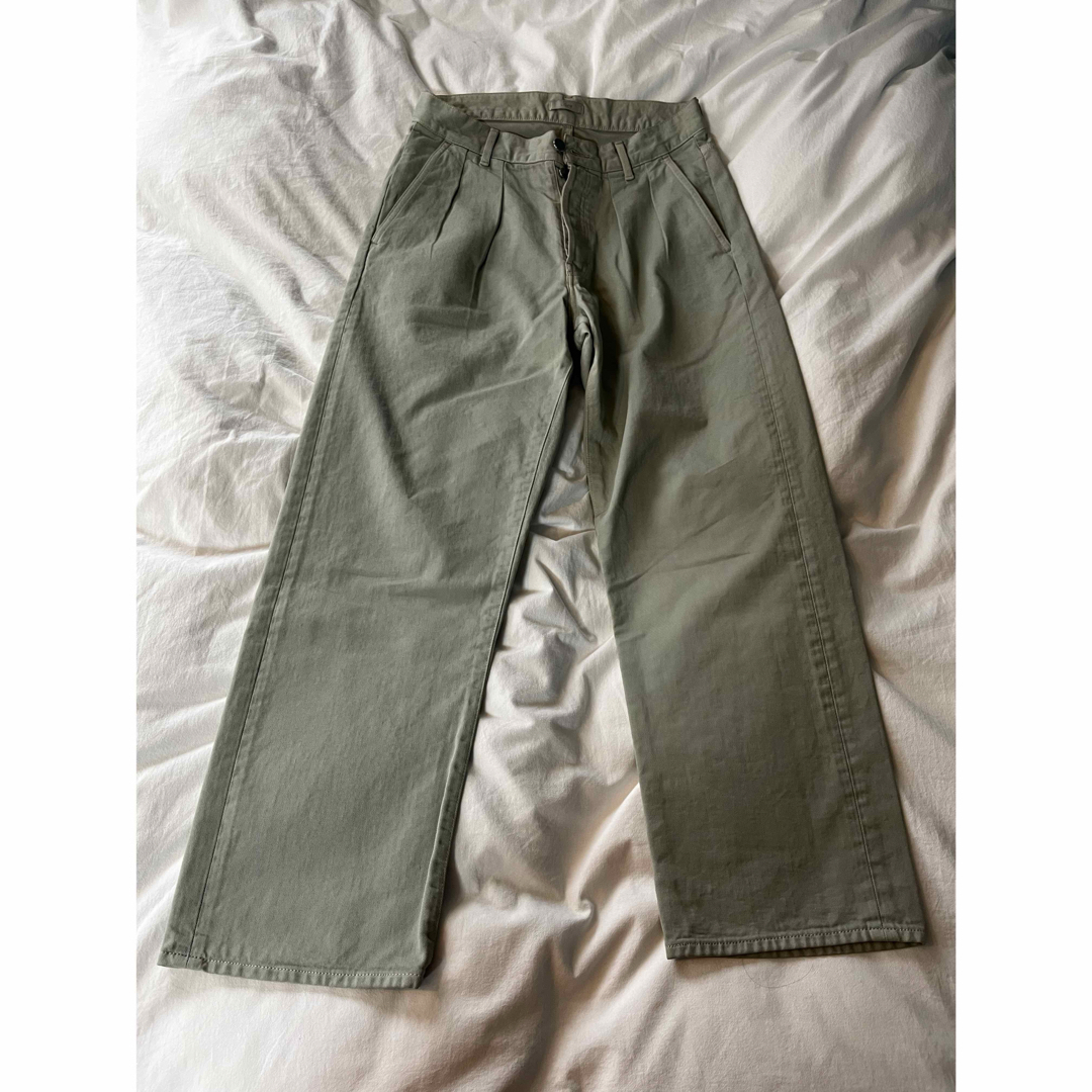 LIDNM(リドム)のLIDNM VAJIRA LOOSE FIT TUCK DENIM green メンズのパンツ(デニム/ジーンズ)の商品写真