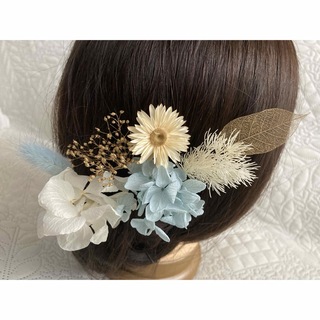 髪飾り　ブルー白金R-366   卒業式髪飾り　成人式髪飾り　結婚式髪飾り(ヘッドドレス/ドレス)