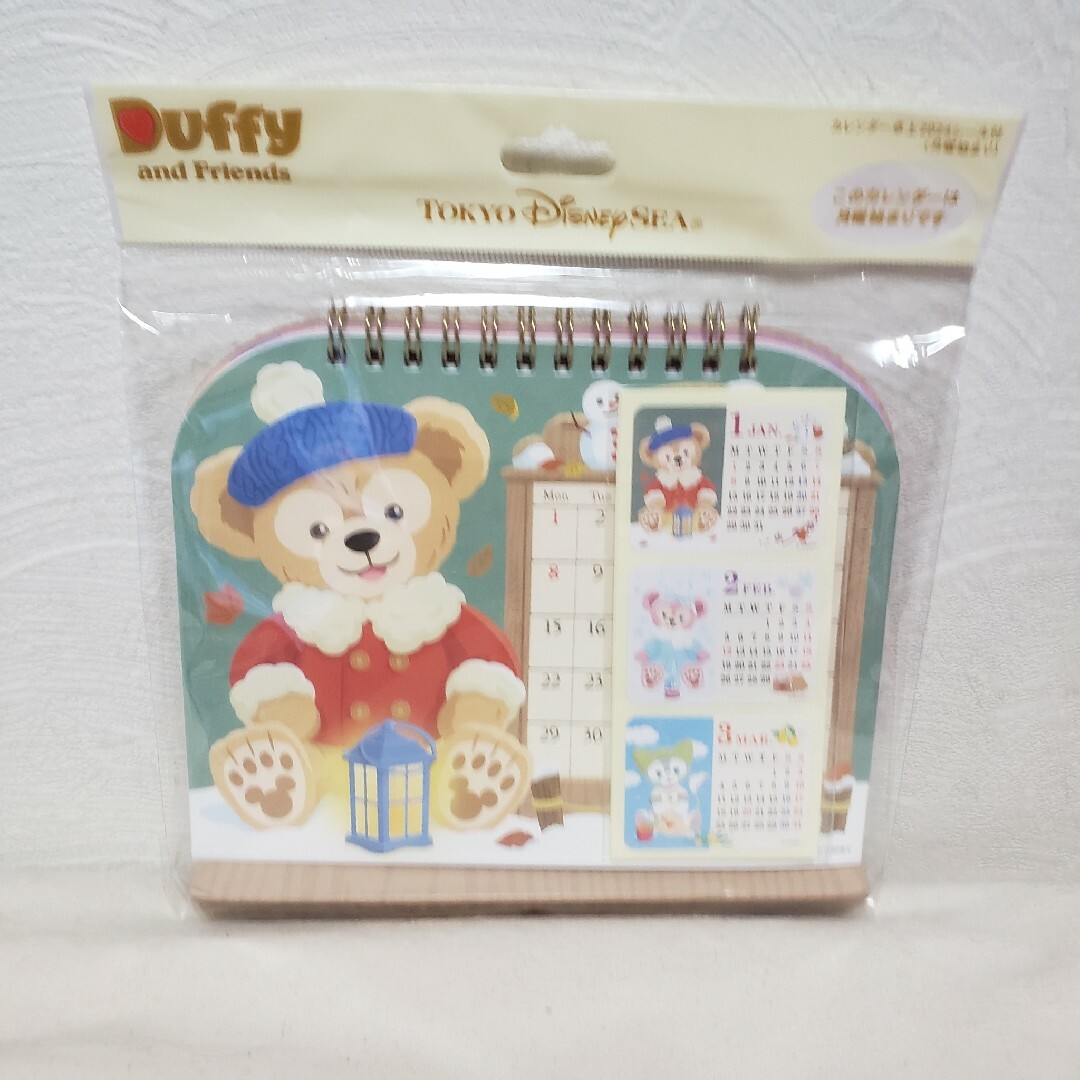 Disney(ディズニー)の【新品】ディズニーシー★ダッフィー&フレンズ★2024年★卓上カレンダー インテリア/住まい/日用品の文房具(カレンダー/スケジュール)の商品写真