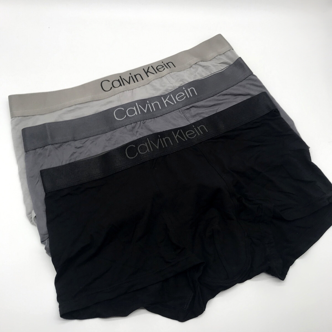ck Calvin Klein(シーケーカルバンクライン)のカルバンクライン メンズ　ボクサーパンツ　3カラーセット　M メンズのアンダーウェア(ボクサーパンツ)の商品写真