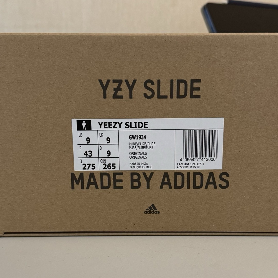 YEEZY（adidas）(イージー)のYEEZY SLIDE PURE 27.5 メンズの靴/シューズ(サンダル)の商品写真