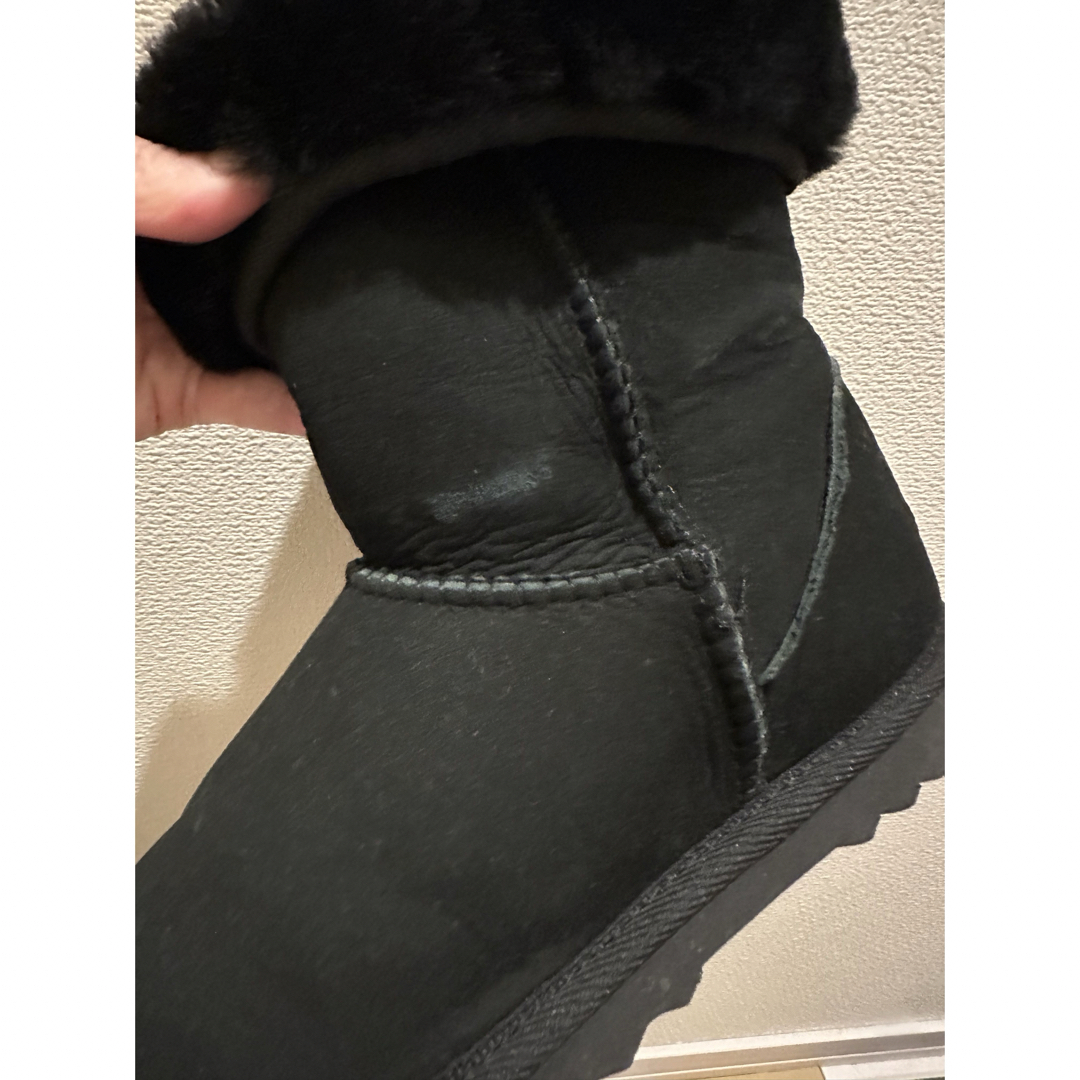 UGG(アグ)のアグ　ムートンブーツ　黒 レディースの靴/シューズ(ブーツ)の商品写真