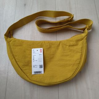 ユニクロ(UNIQLO)のユニクロ ショルダーバッグ(ショルダーバッグ)