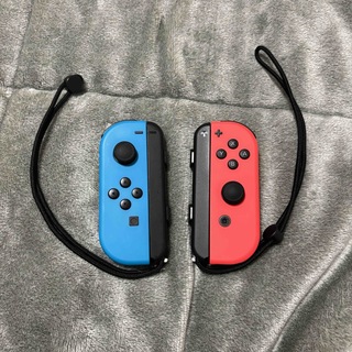 ニンテンドースイッチ(Nintendo Switch)のNintendo JOY-CON (L)/(R) 純正(家庭用ゲーム機本体)