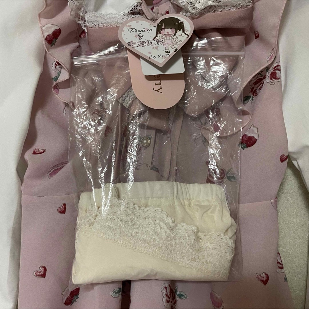 しまむら - しまむら もえにゃ コラボ セットアップの通販 by ( ¨̮ しまむら - しまむら もえにゃ コラボ セットアップの通販 by ( ¨̮