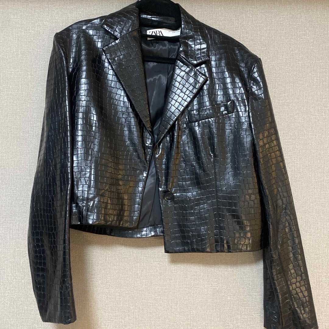 ZARA(ザラ)のzaraジャケット レディースのジャケット/アウター(ライダースジャケット)の商品写真