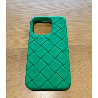 ボッテガヴェネタ(Bottega Veneta)の⭕️極美品⭕️BOTTEGA VENETA iPhone 14Pro グリーン(iPhoneケース)