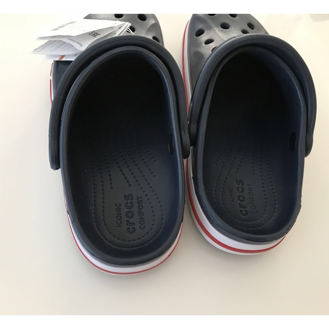 crocs(クロックス)の新品　クロックス　バヤバンドクロッグ　ネイビー/ペッパー　 24cm メンズの靴/シューズ(サンダル)の商品写真