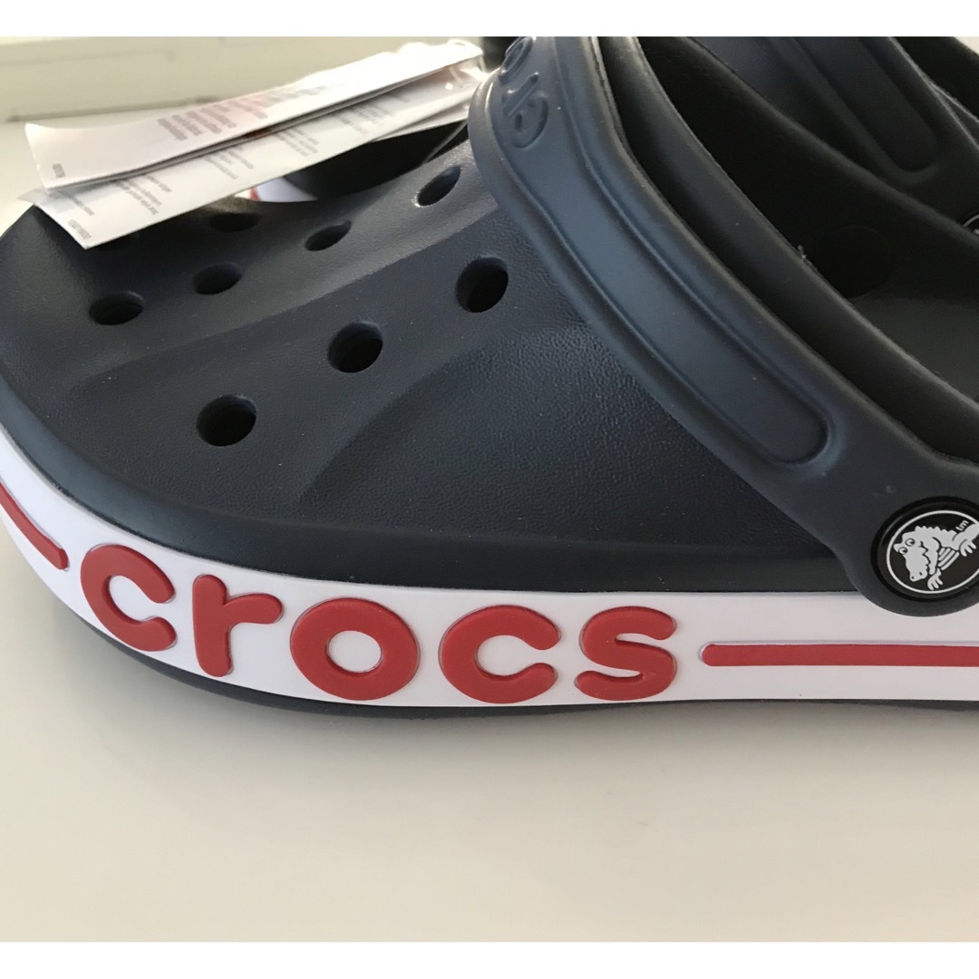 crocs(クロックス)の新品　クロックス　バヤバンドクロッグ　ネイビー/ペッパー　 24cm メンズの靴/シューズ(サンダル)の商品写真