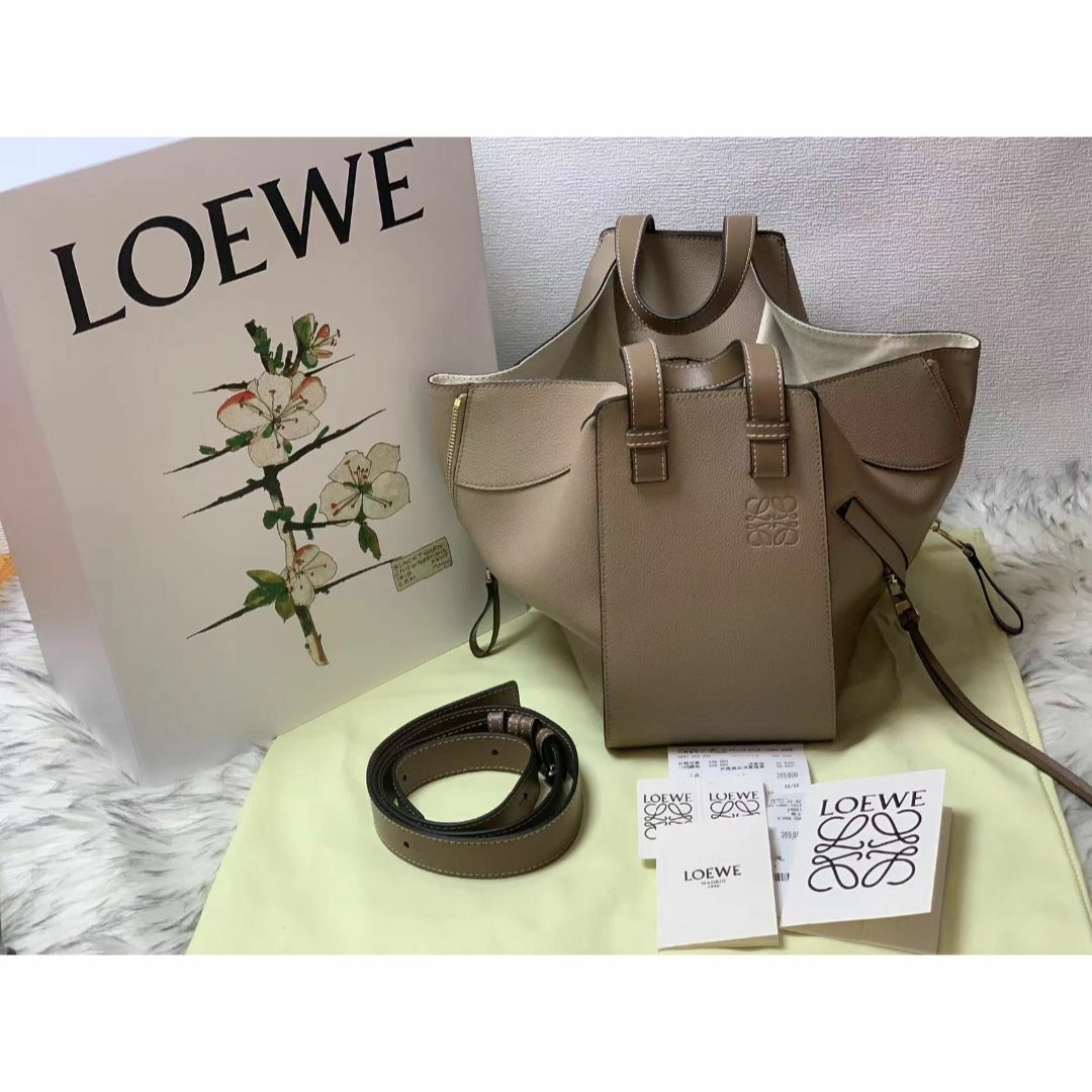 LOEWE ロエベ レザー ハンモック スモール ハンド/ショルダーバッグkannusedブランド