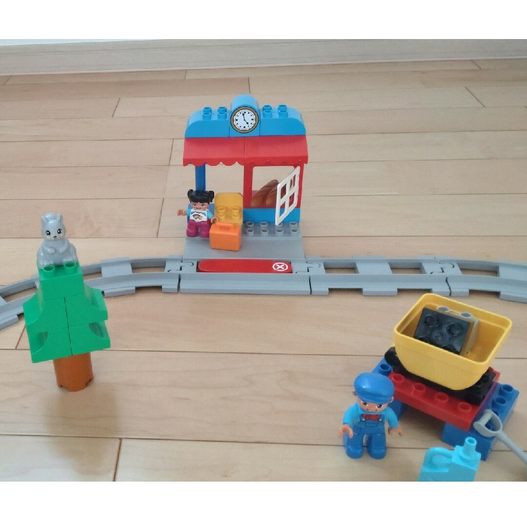 Lego(レゴ)のレゴデュプロセット売り　機関車10874、動物電車10863、水中探検10910 キッズ/ベビー/マタニティのおもちゃ(電車のおもちゃ/車)の商品写真