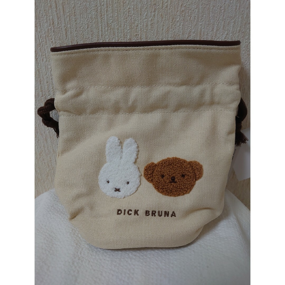 miffy(ミッフィー)の最終価格☆新品☆ミッフィー&ボリス☆サガラ刺繍巾着 レディースのファッション小物(ポーチ)の商品写真