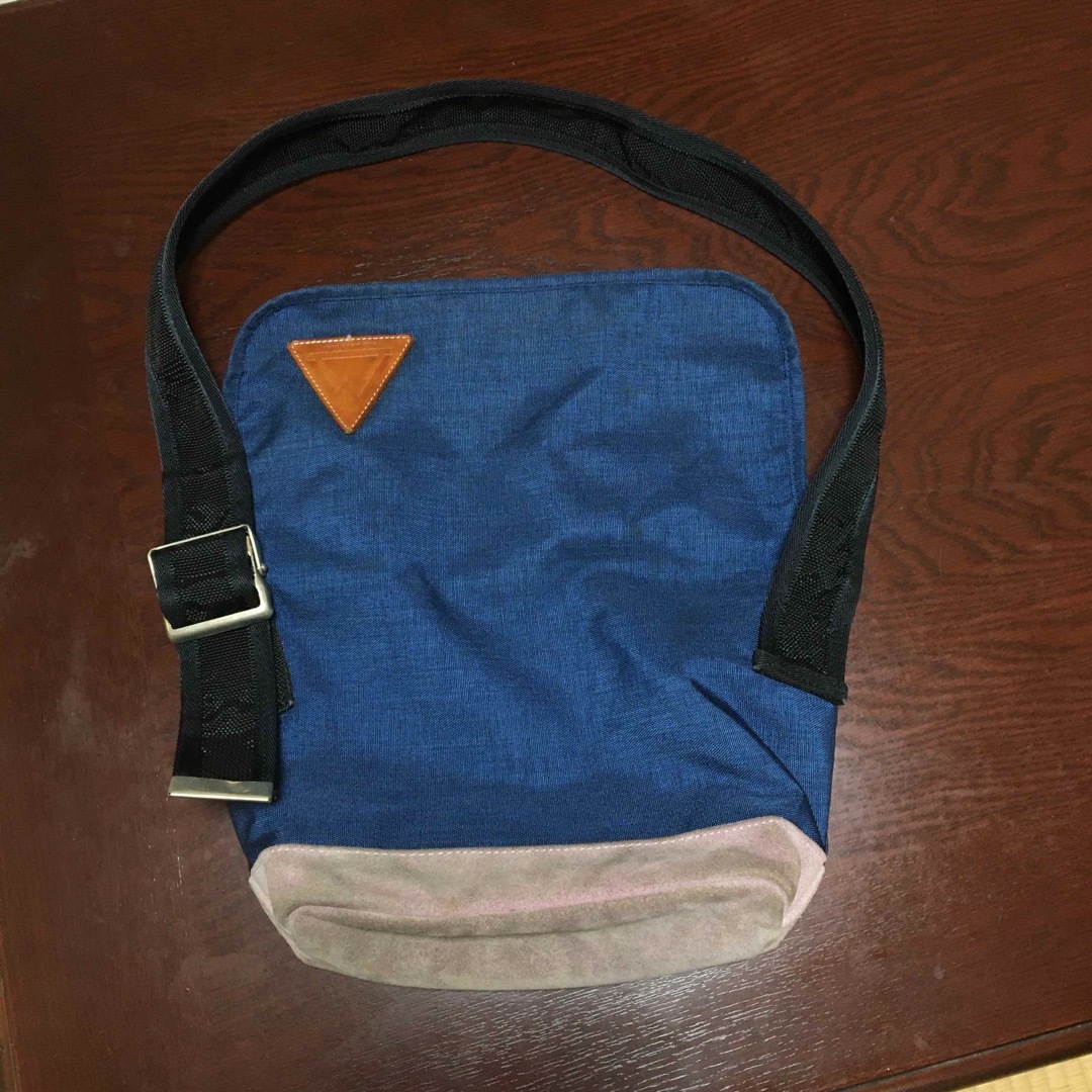 アノニムクラフツマンデザイン　メッセンジャー　バッグ　ブルー メンズのバッグ(メッセンジャーバッグ)の商品写真