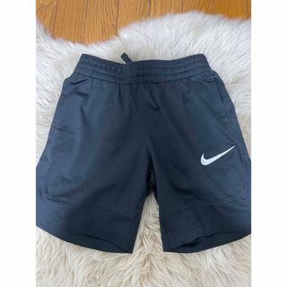 ナイキ(NIKE)のNIKE ハーフパンツ　XS 130(パンツ/スパッツ)