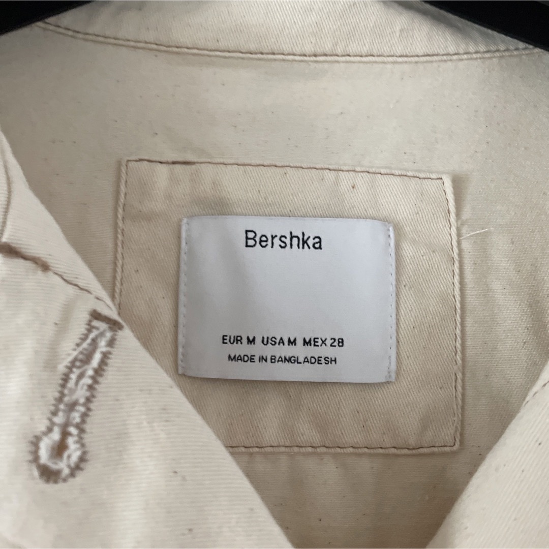 Bershka(ベルシュカ)の【Bershka】ジャケット レディースのジャケット/アウター(Gジャン/デニムジャケット)の商品写真