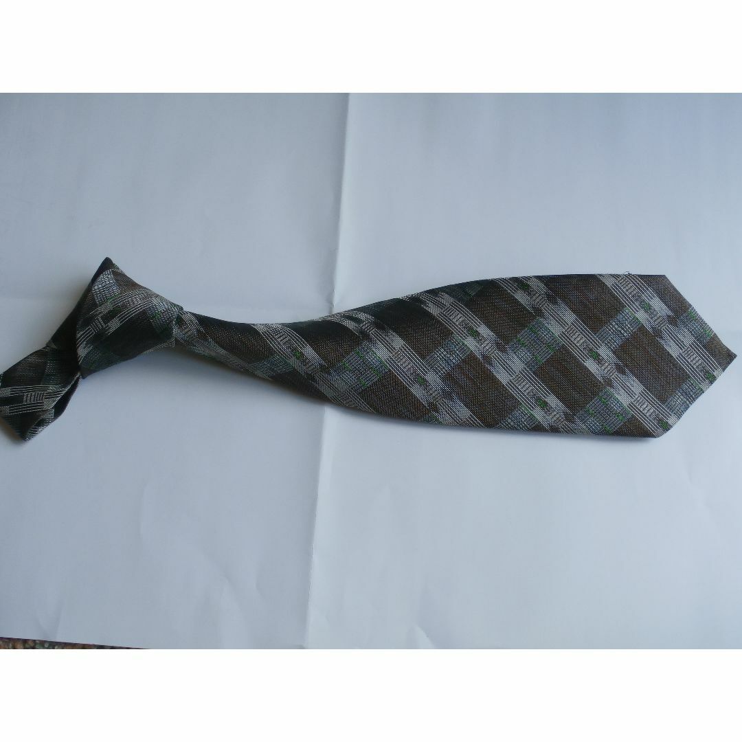 【値下げ】博多織のネクタイ　絹100％ メンズのファッション小物(ネクタイ)の商品写真