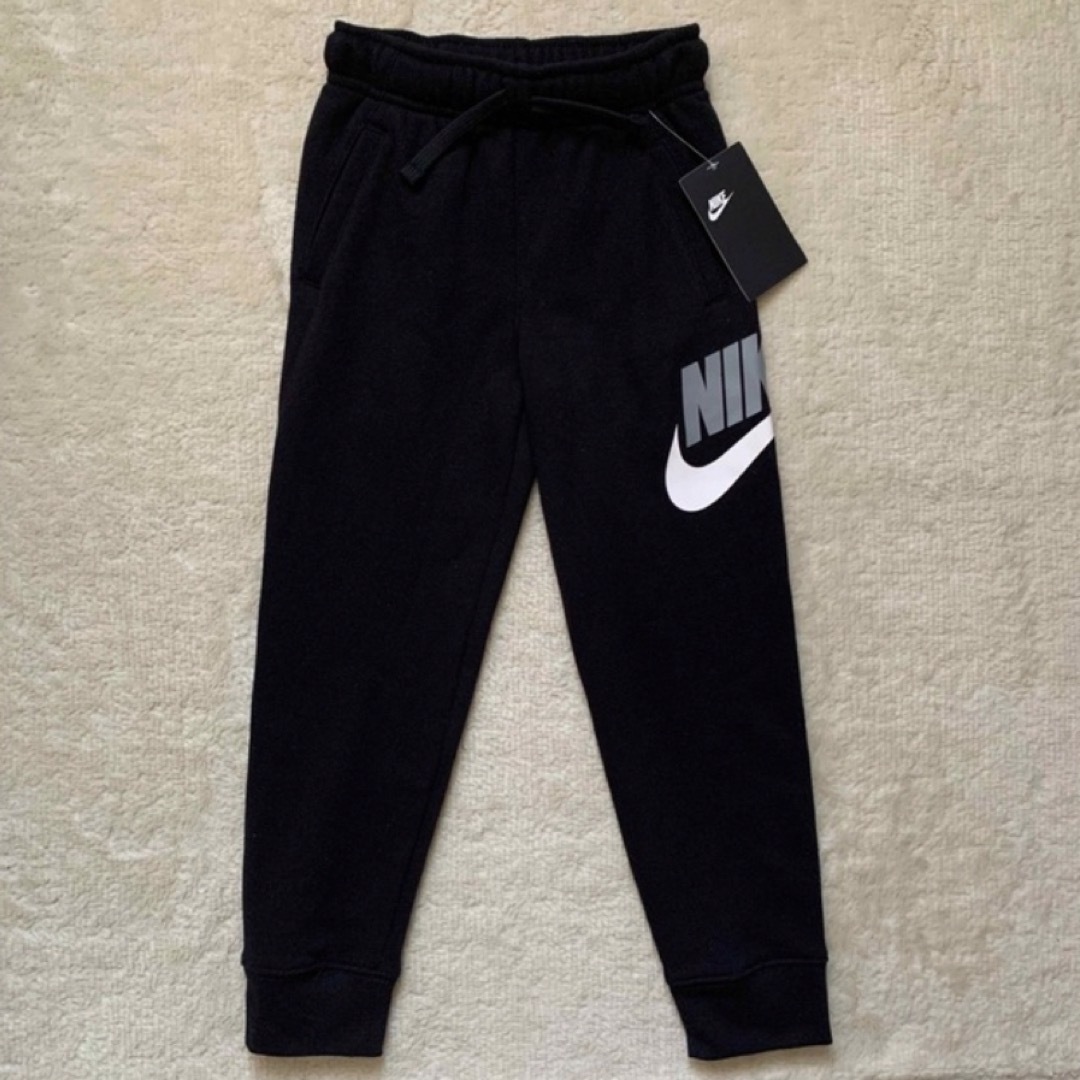 NIKE(ナイキ)のナイキ　ロングパンツ　スウェットパンツ　キッズ　110 キッズ/ベビー/マタニティのキッズ服男の子用(90cm~)(パンツ/スパッツ)の商品写真