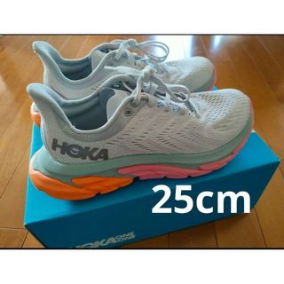 ホカオネオネ(HOKA ONE ONE)の【新品】HOKA ONE ONE　クリフトンエッジ　25cm(シューズ)