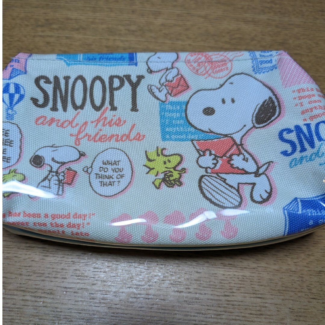 SNOOPY　筆箱　ペンケース インテリア/住まい/日用品の文房具(ペンケース/筆箱)の商品写真