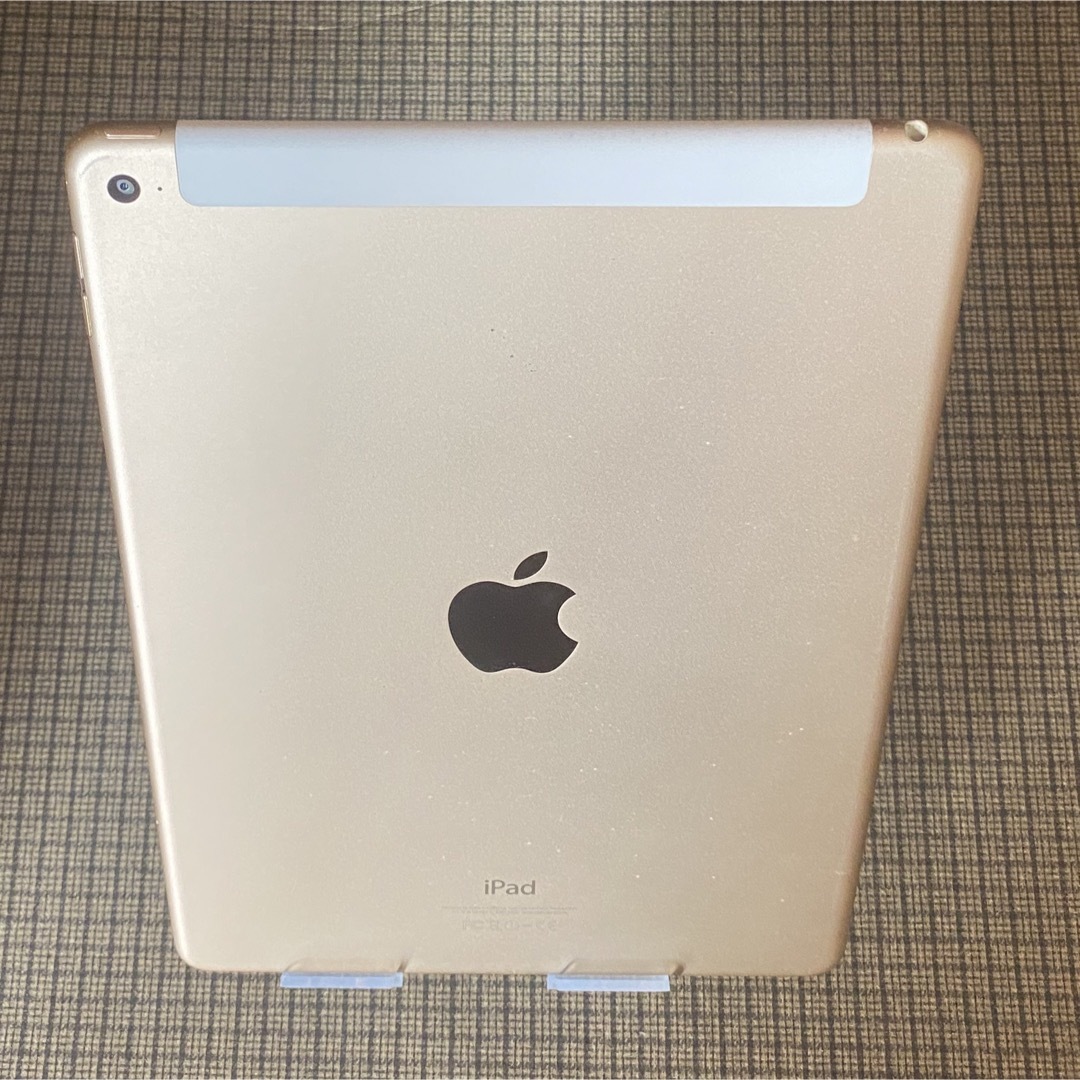 iPad(アイパッド)のiPadair2 64GB wifi＋cellular スマホ/家電/カメラのPC/タブレット(タブレット)の商品写真