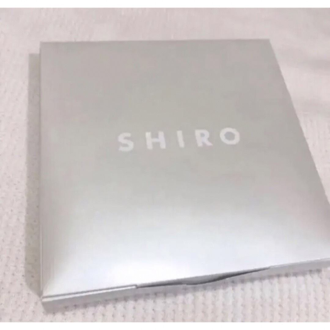 shiro(シロ)の【非売品】shiro シロ 2点セット カレンデュラアイシャドウリキッド チーク コスメ/美容のベースメイク/化粧品(アイシャドウ)の商品写真