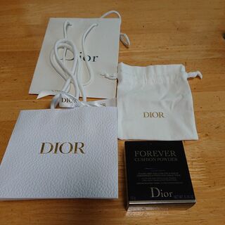 ディオール(Dior)のディオールスキン フォーエヴァー クッション パウダー ゴールデンナイツ(フェイスパウダー)
