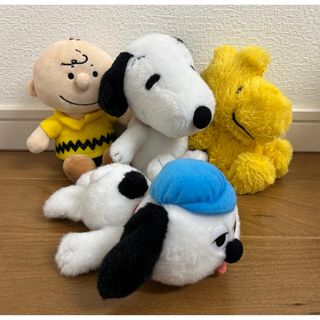 スヌーピー(SNOOPY)の⭐︎専用⭐︎【SNOOPY】スヌーピー ぬいぐるみ 4種セット(ぬいぐるみ)