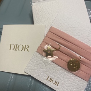 ディオール(Dior)のDior ノベルティ チャームブレス(ブレスレット/バングル)