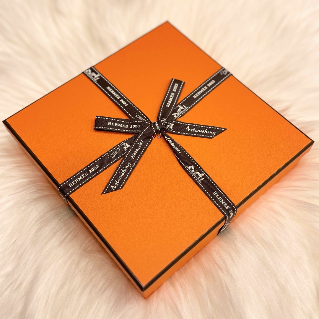 【新品未使用】HERMES エルメス イヤーズギフト 2023 【新品未使用】HERMES エルメス イヤーズギフト 2023