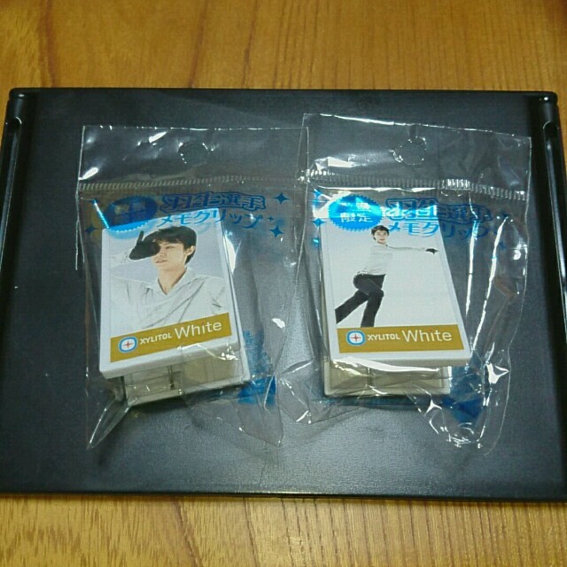 羽生選手☆メモクリップ☆送料込み☆XYLITOL☆White☆数量限定 エンタメ/ホビーのタレントグッズ(スポーツ選手)の商品写真