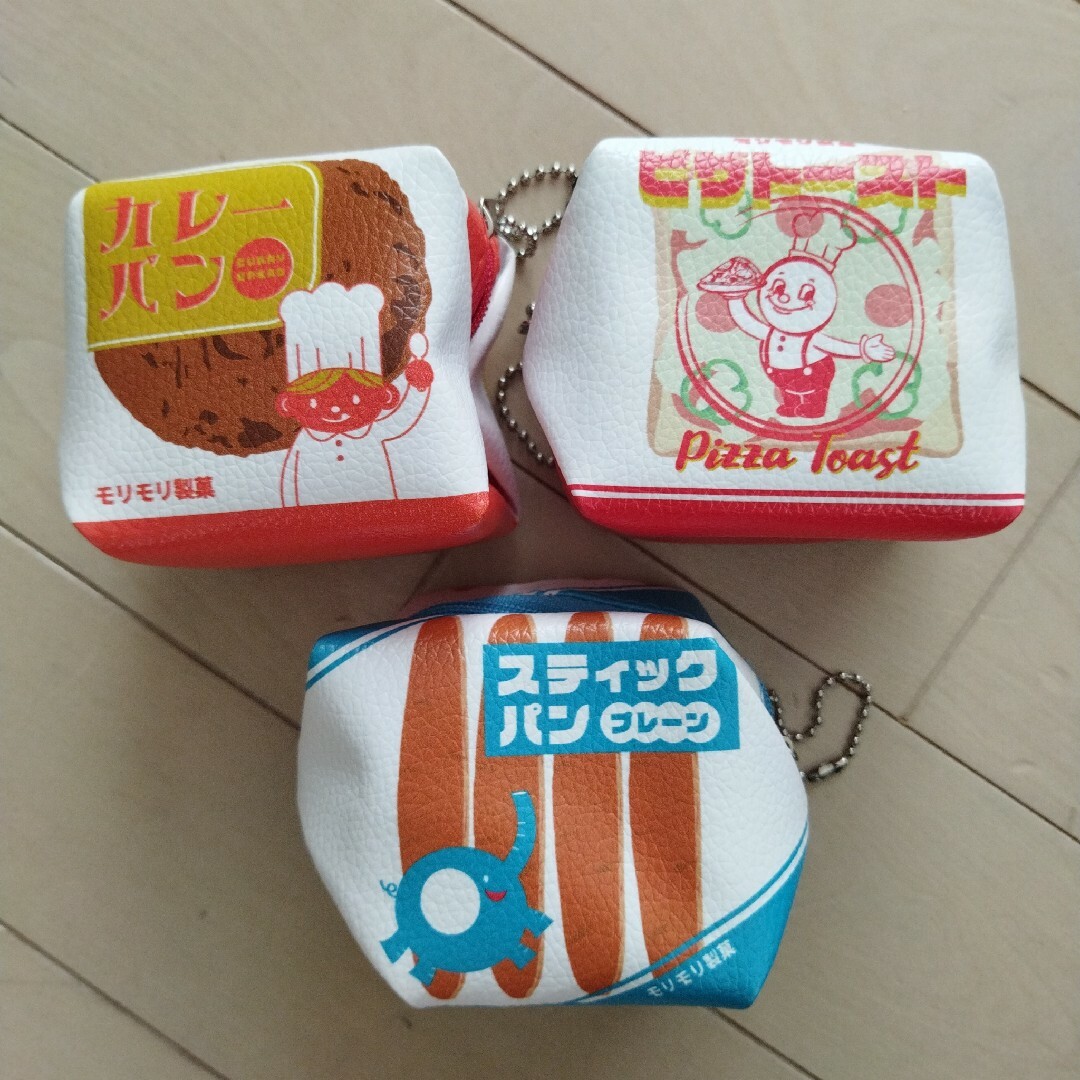 レトロパン　CUBEポーチ エンタメ/ホビーのおもちゃ/ぬいぐるみ(キャラクターグッズ)の商品写真