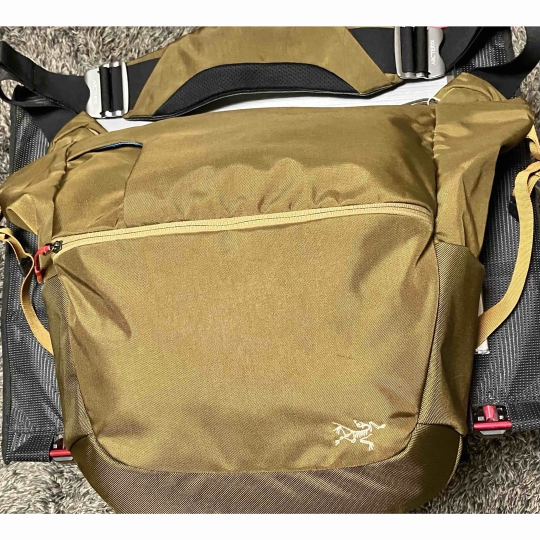 ARC'TERYX - 【超希少プレミア!】ARC'TERYX MISTRAL16 ARC'TERYX - 【超希少プレミア!】ARC'TERYX MISTRAL16