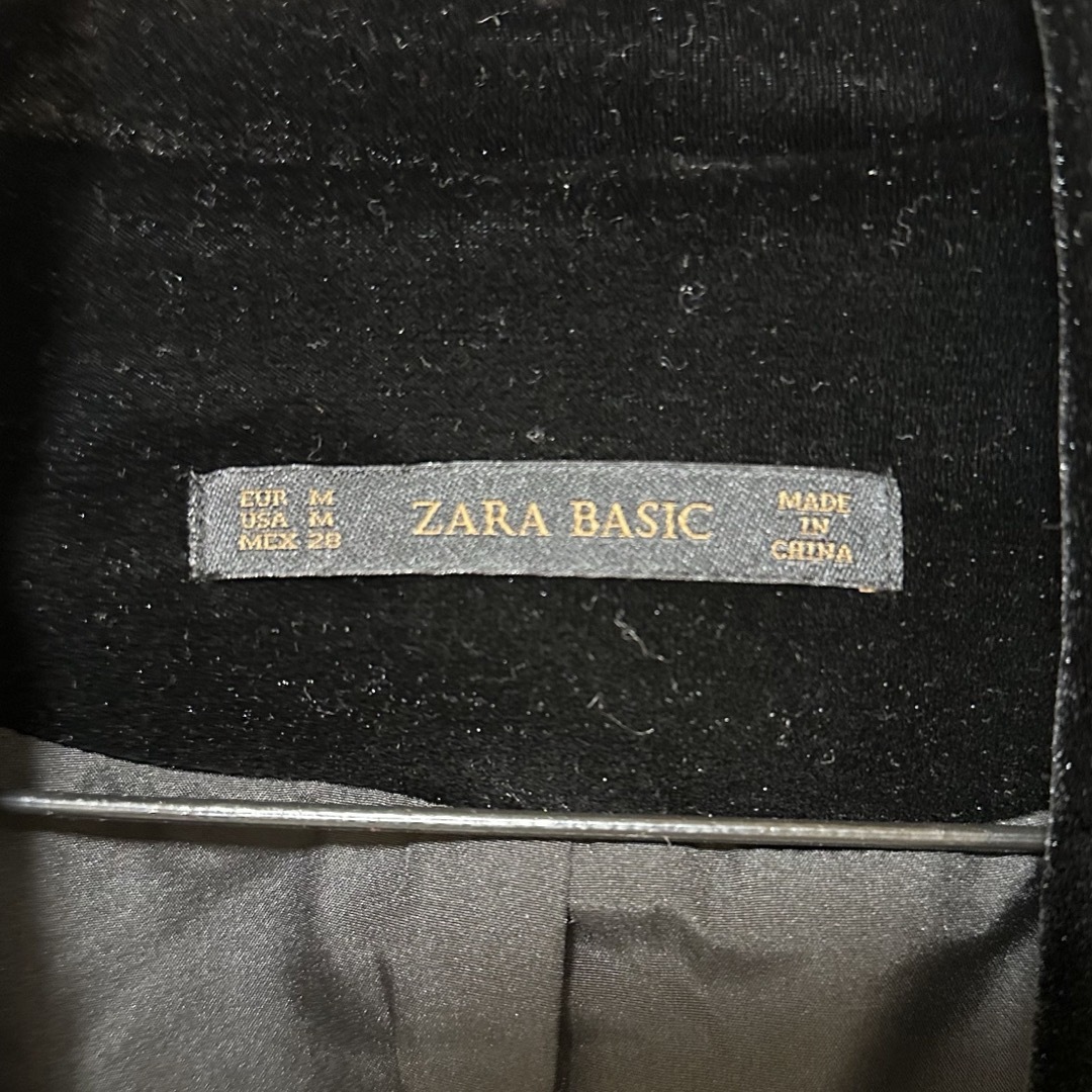 ZARA(ザラ)の【美品】ベロアジャケット レディースのジャケット/アウター(ブルゾン)の商品写真