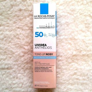 ラロッシュポゼ(LA ROCHE-POSAY)の★新品未使用★ラロッシュポゼ UVイデアXL トーンアップ ローズ 30ml(化粧下地)