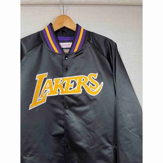 MITCHELL & NESS - 古着 サテンブルゾン NBA レイカーズ スナップブルゾン ストリート