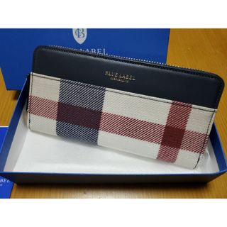 ブルーレーベルクレストブリッジ(BLUE LABEL CRESTBRIDGE)の【新品】ブルーレーベルクレストブリッジ　長財布　白　142(財布)