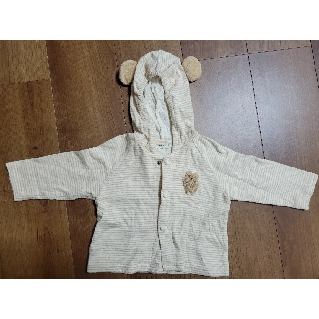 新生児　赤ちゃん　上着　パーカー　amorosa　オーガニックコットン　くま耳 キッズ/ベビー/マタニティのベビー服(~85cm)(カーディガン/ボレロ)の商品写真