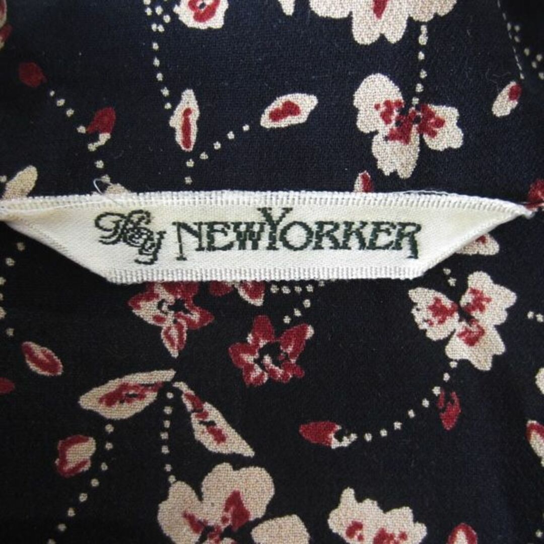 NEWYORKER(ニューヨーカー)の美品　NEWYORKER／ニューヨーカー★　薄手　花柄シャツジャケット レディースのトップス(シャツ/ブラウス(長袖/七分))の商品写真