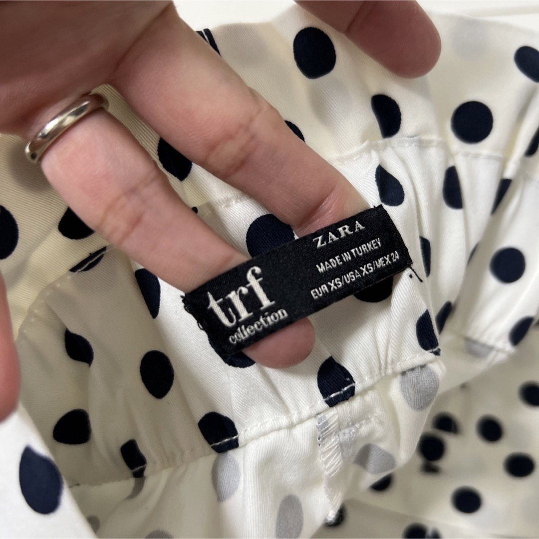 ZARA(ザラ)のZARA trf♡ドットスカート 水玉 レディースのスカート(ひざ丈スカート)の商品写真