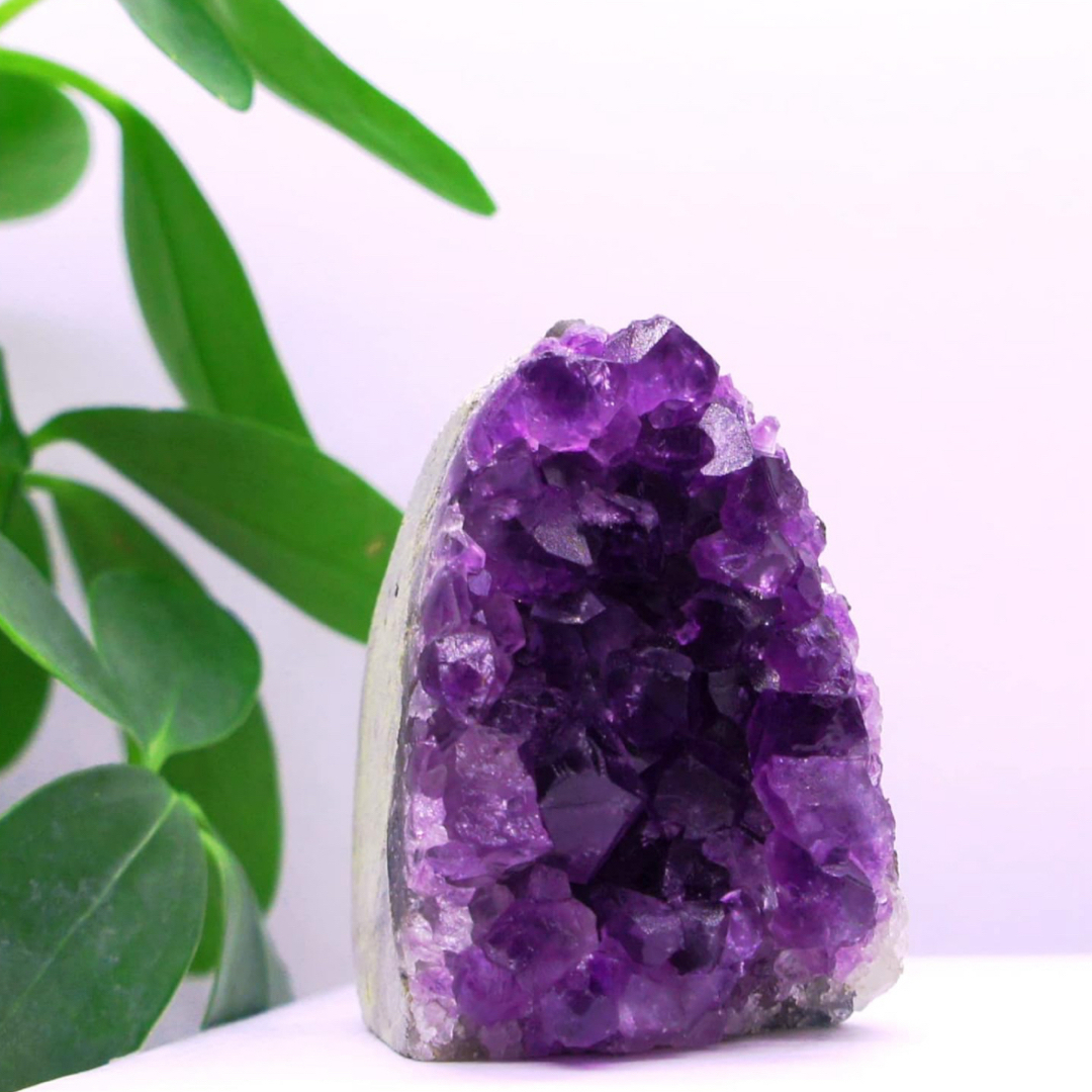 天然水晶ウルグアイ産4総高約完全天然石 アメジスト原石 34-39mm 紫水晶 美しい紫色を帯びた水晶