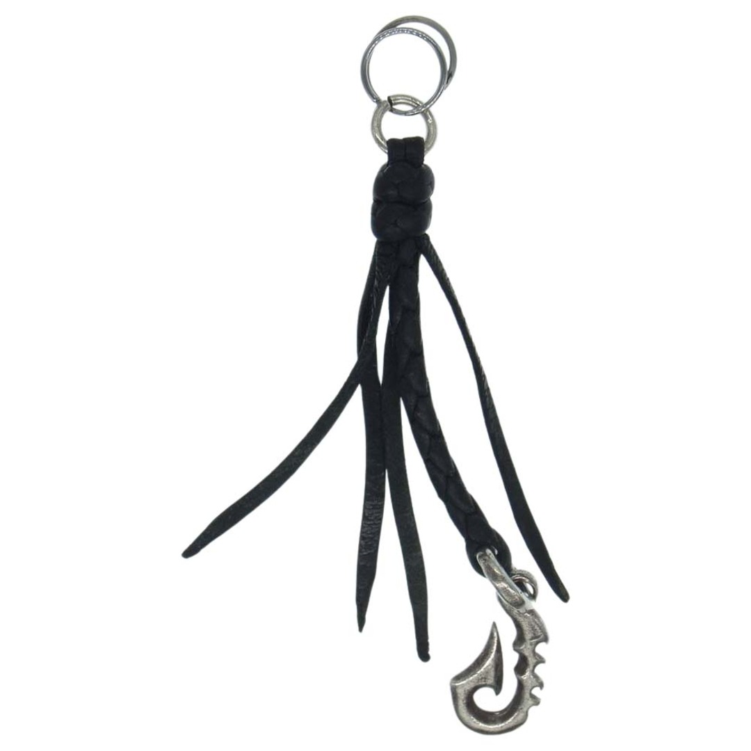 BILL WALL LEATHER(ビルウォールレザー)のBILL WALL LEATHER ビルウォールレザー ペンダントトップ BWL Fish Hook Charm フィッシュフック チャーム ペンダント トップ ブラック系【中古】 メンズのアクセサリー(その他)の商品写真