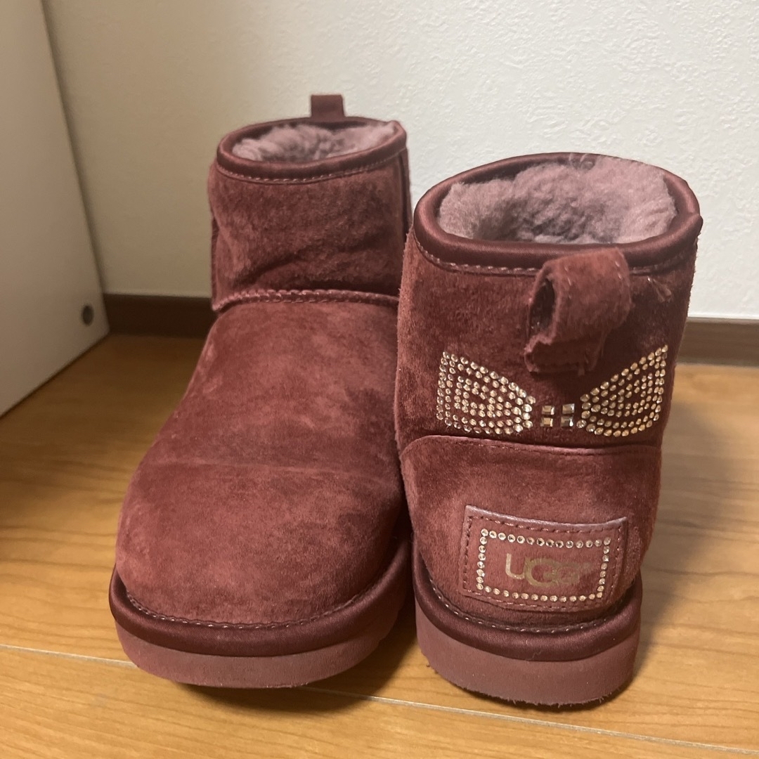 UGG(アグ)のugg mini ラインストーン レディースの靴/シューズ(ブーツ)の商品写真