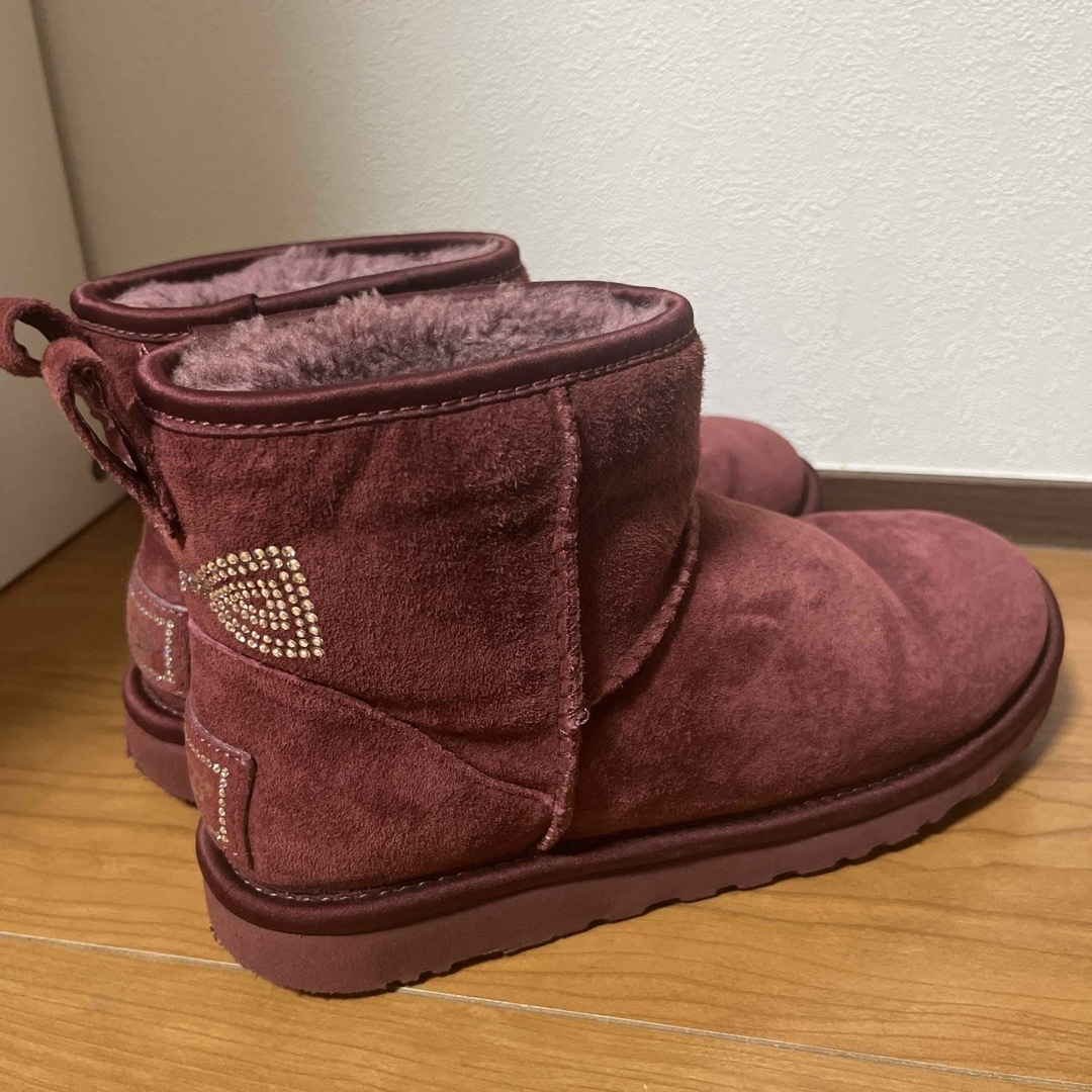 UGG(アグ)のugg mini ラインストーン レディースの靴/シューズ(ブーツ)の商品写真